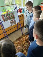 С праздником весны и труда